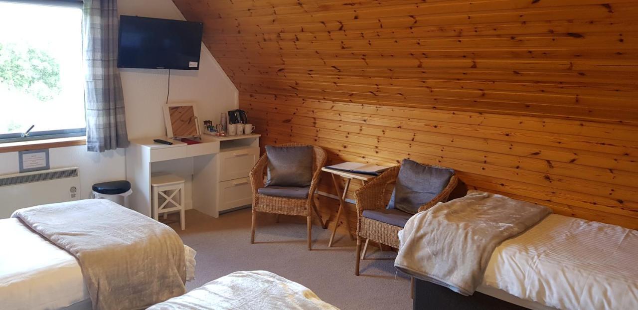 Carn Mhor Bed And Breakfast Авимор Екстериор снимка