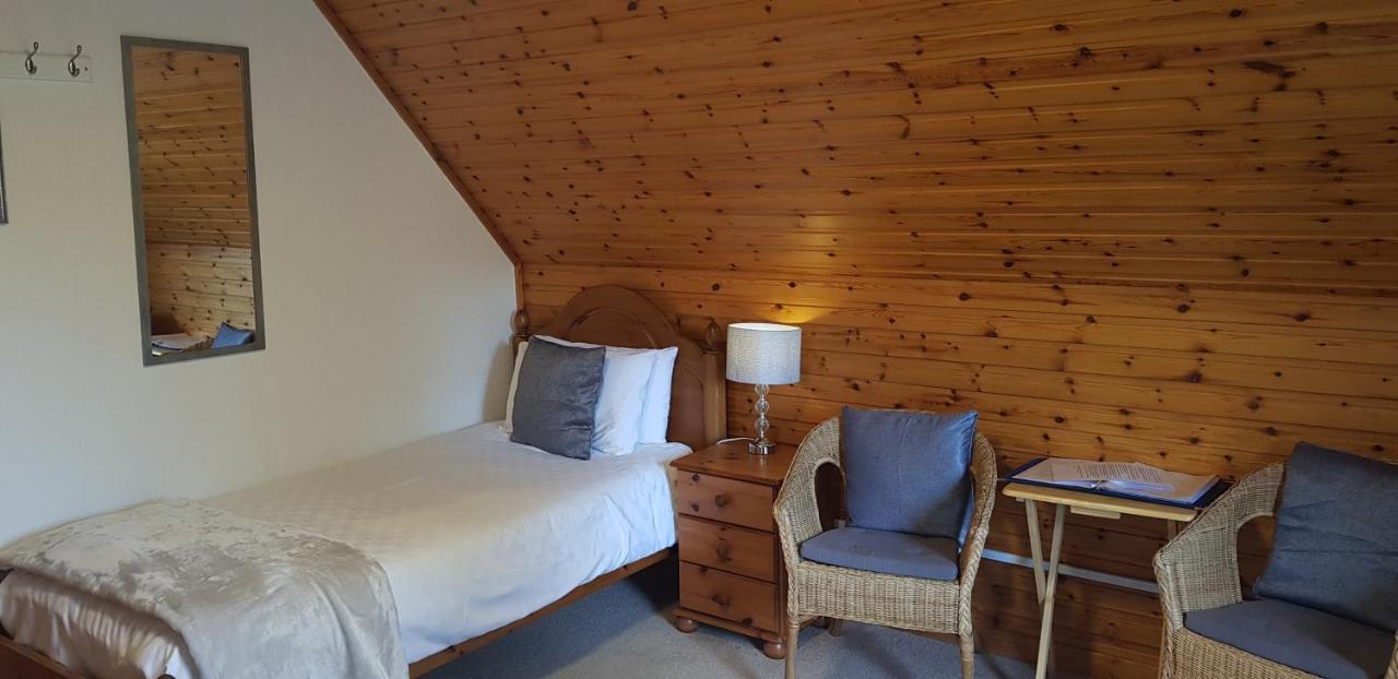 Carn Mhor Bed And Breakfast Авимор Екстериор снимка