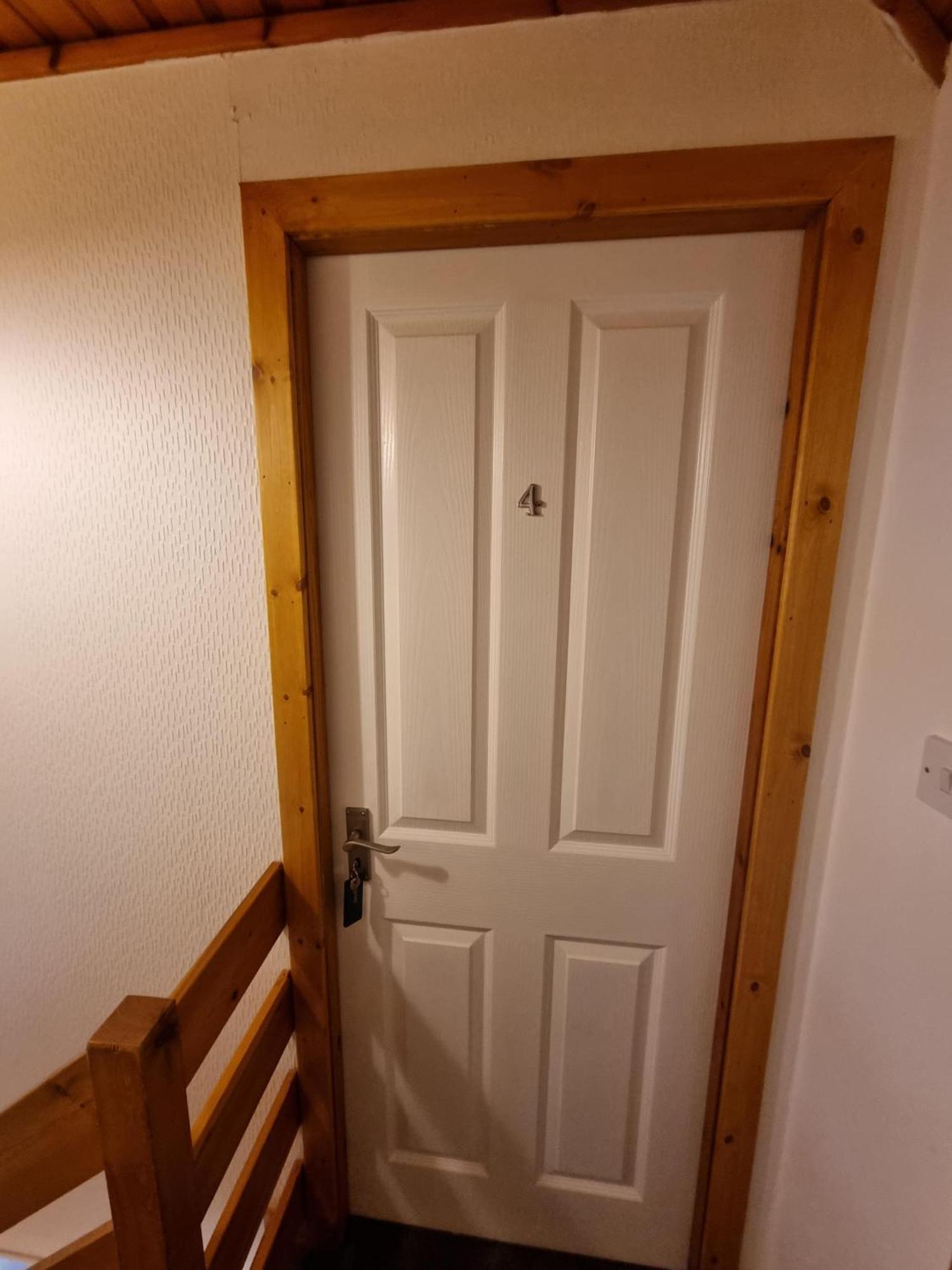 Carn Mhor Bed And Breakfast Авимор Стая снимка