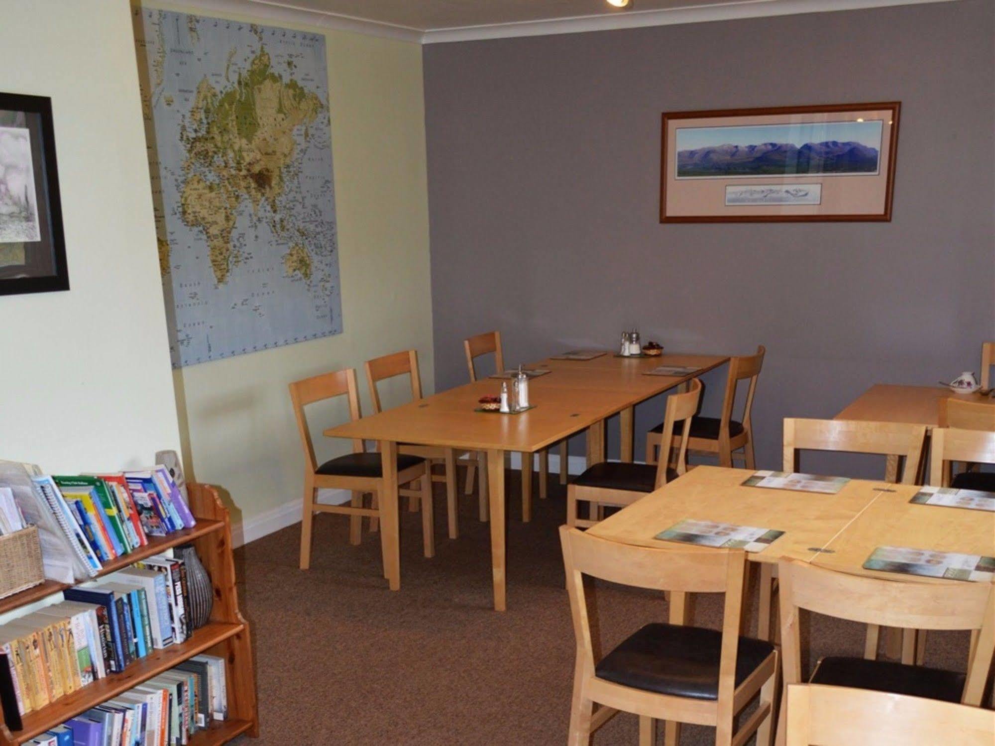 Carn Mhor Bed And Breakfast Авимор Екстериор снимка